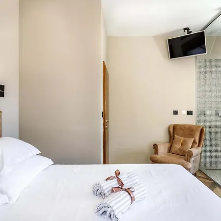 Phenomenal Lighthouse St, Nicholas 2 Bedrooms Floor Heating Private Jacuzzi Apartment