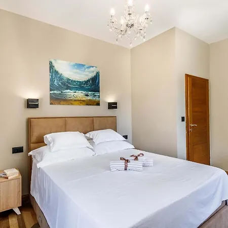 Phenomenal Lighthouse St, Nicholas 2 Bedrooms Floor Heating Private Jacuzzi Apartment