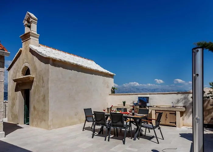 Διαμέρισμα Phenomenal Lighthouse St Nicholas 2 Bedrooms Floor Heating Pucisca