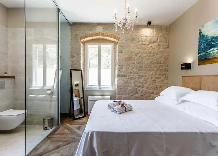 Phenomenal Lighthouse St Nicholas 2 Bedrooms Floor Heating * Pucisca