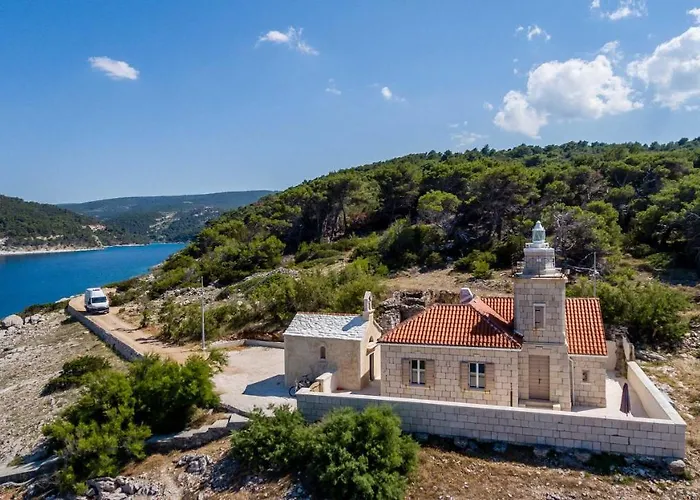 Phenomenal Lighthouse St Nicholas 2 Bedrooms Floor Heating * Pucisca